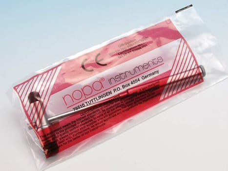 Nopa, reflekshammer, Buck, med pensel og nål