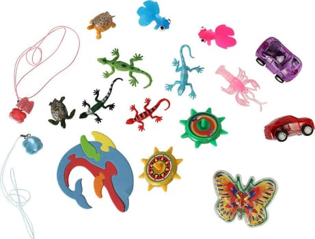 Legetøj/små plastik dyr og andet godt,  assorterede., 200 stk., i pose