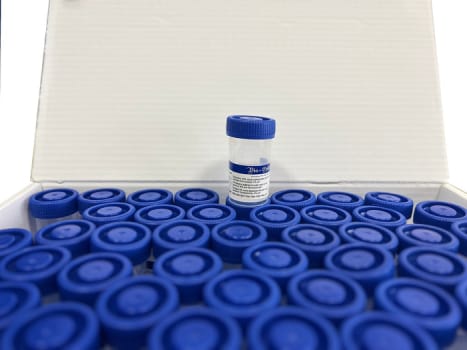 Formaliini 10 % pH 7,2 54 x 18 ml, näytepurkki 55 ml