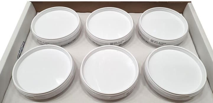 Formaliini 10 % pH 7,2 6 x 300 ml, näyteastia 500 ml