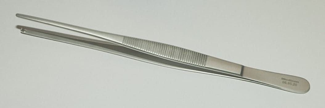 Pinsett kirurgisk 20cm