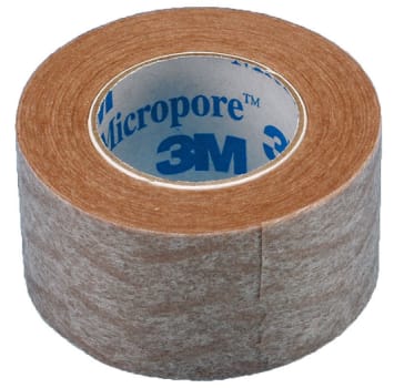 Papperstejp Micropore 2,5cmx9,14m utan hållare beige