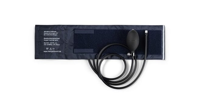 Blodtrycksmanschett normal blå armstorlek 12x35cm 2-slangar