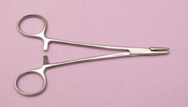 Nålförare Mayo-Hegar 14cm avd-kval