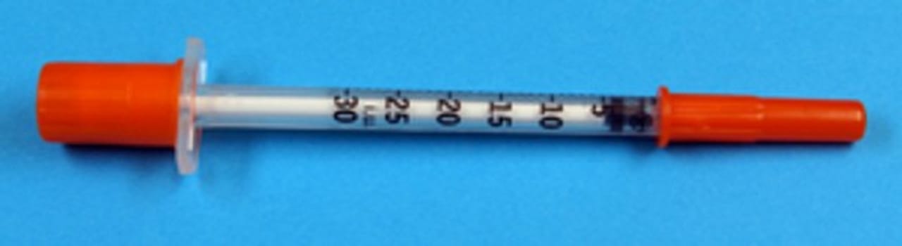 Insulinspruta Insumed 0,3ml 30gx8mm fast kanyl steril