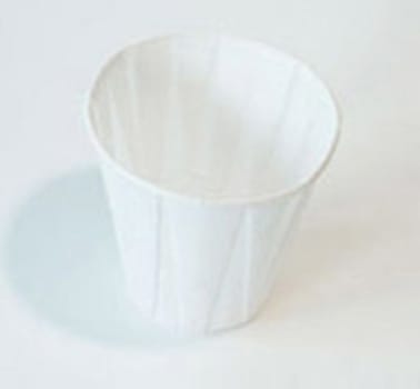 Plissébägare vit 118ml papper nyfiber