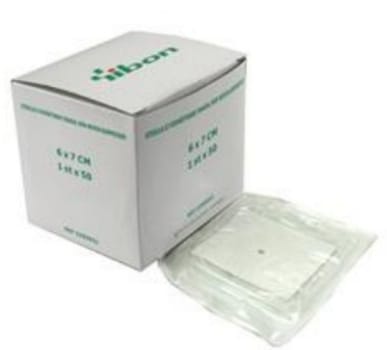 Kompress folie trakeal 8x10cm steril, med slits