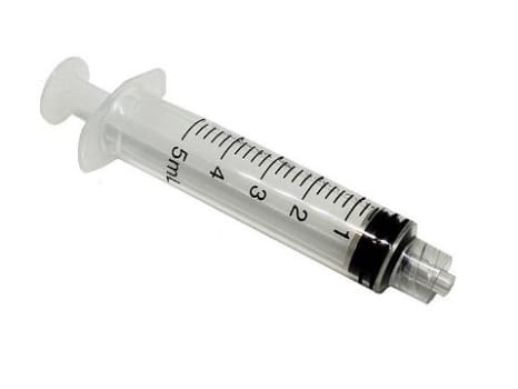 Spruta Omnifix 3-komp l-l 5ml. Steril, centrerad gradering 0,2ml