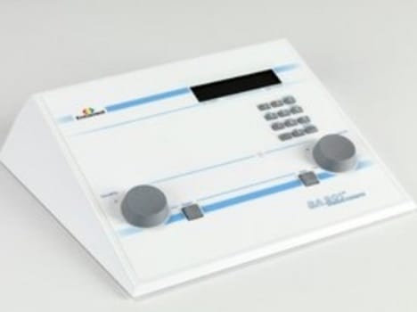 Audiometer sa201-iv inkl väska med hörtelefon dd45 i audiocups