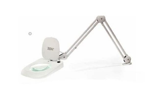 Lampa Med Förstoringsglas Bordfäste Höjd 80 Cm