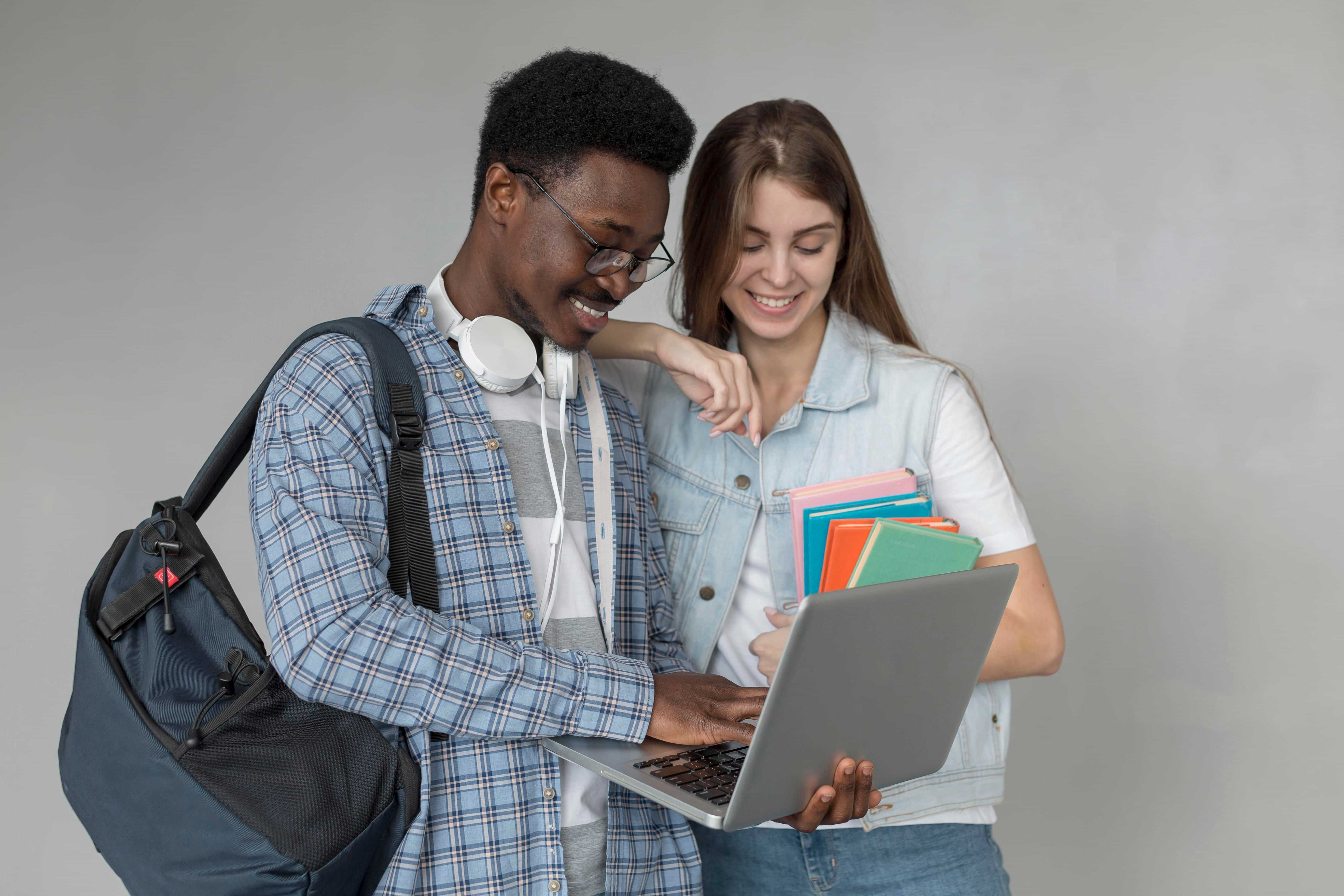  Como conseguir bolsas de estudo no ensino infantil, fundamental e médio? 