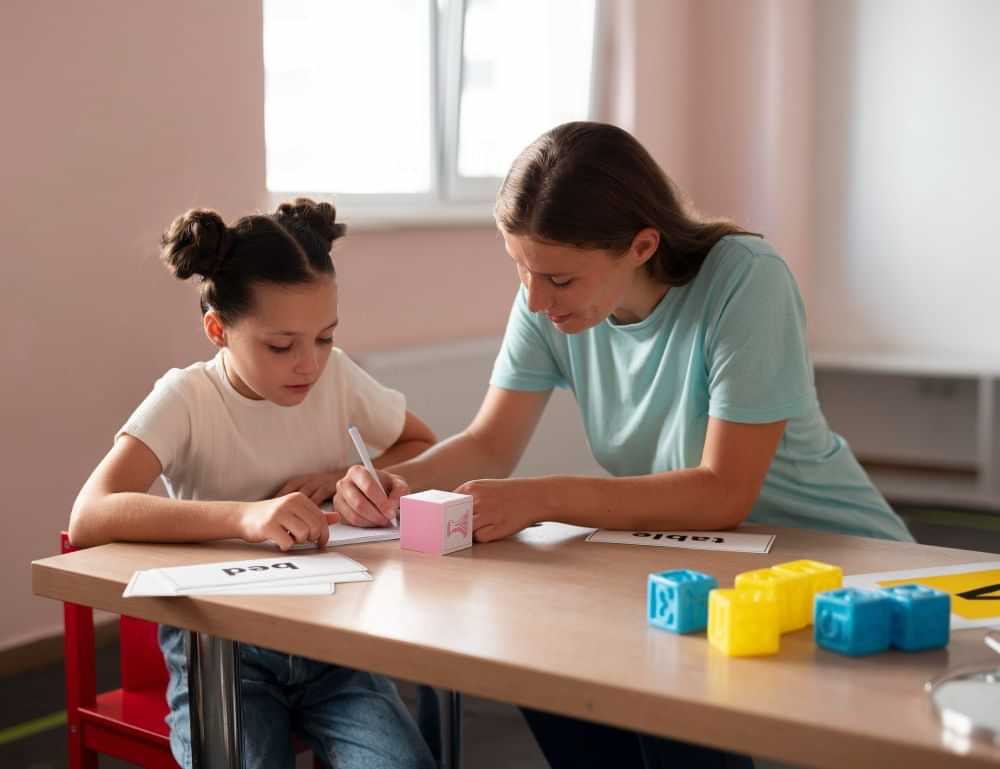  Apoio escolar: o que é e quais são os benefícios? 