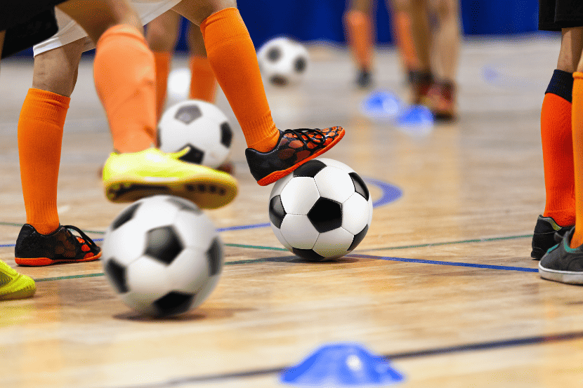  Conheça 6 benefícios de praticar esporte na escola 