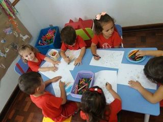 Escola Infantil Carrossel - Imagem 1