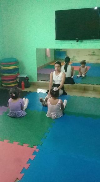 Centro Educacional Infantil Andorinha Do Saber - Imagem 1