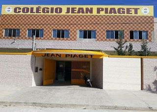 Escola Jean Piaget