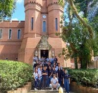Colégio Santíssima - Imagem 1