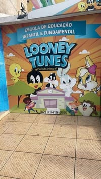 Escola Looney Tunes - Imagem 1