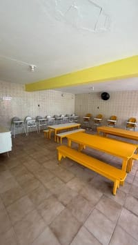 Escola Pequenas Abelhas - Imagem 1