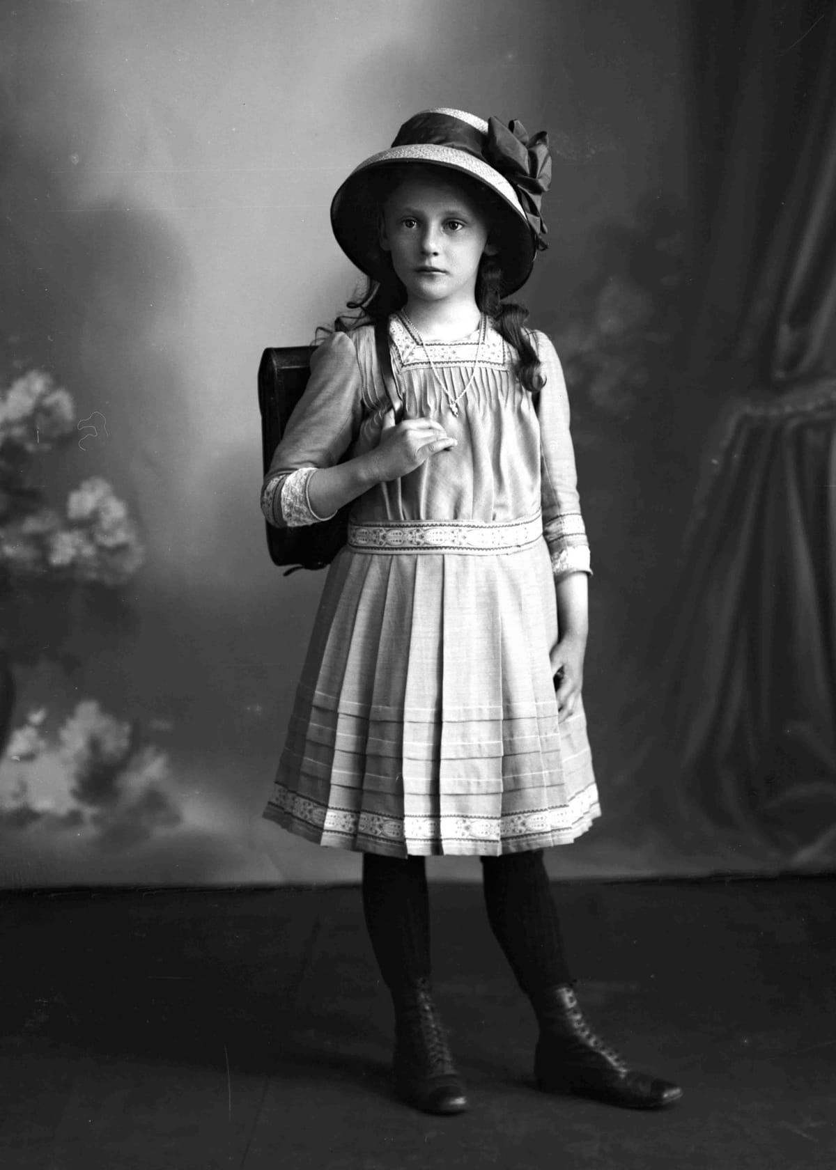 © Museum-Appenzell-Schulmächen-Jakob-Müller-um-1910