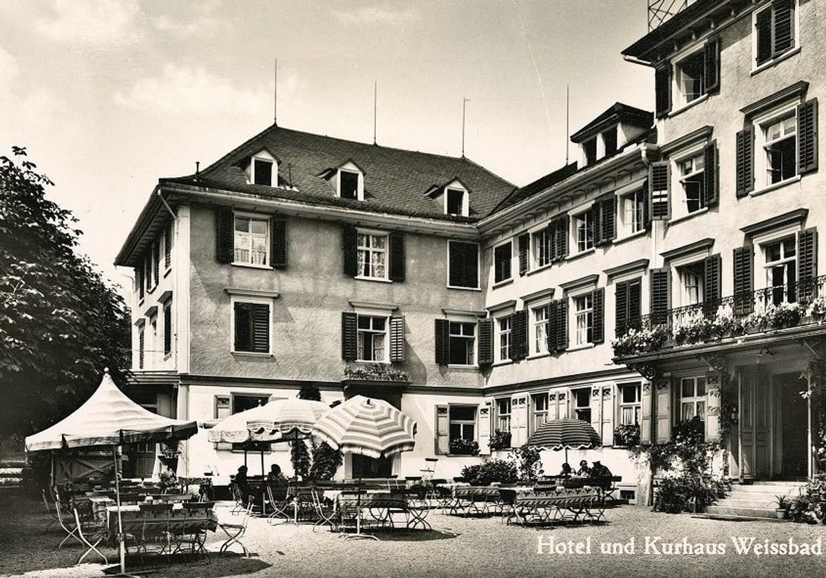 Weissbad Sonnenschirme 400x572