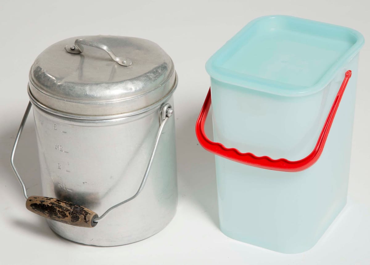 © Museum-Appenzell-Zwei-Milchkesseli-um-1950 und 1970