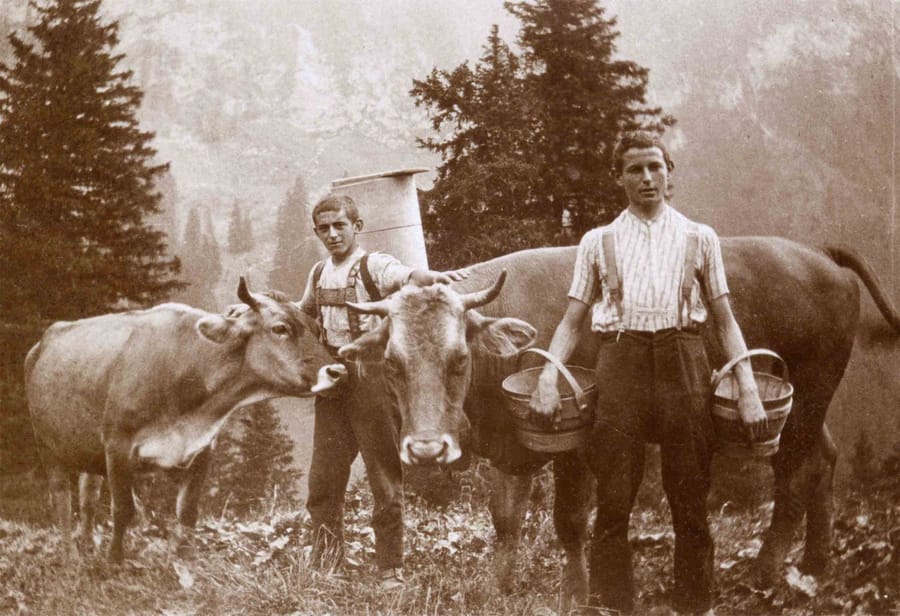Copyright_Museum-Appenzell-Sennen-auf-der-Alp-um 1940