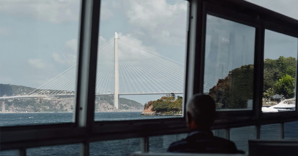 Novigating Bridge The Bridge Between Eras: Navigating Generational Management • Oceanway