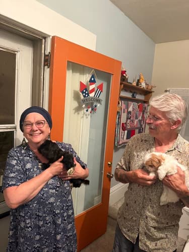 Pawrade customer Brenda G. with their Shih Tzu puppy