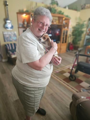 Pawrade customer Deb M. with their Dachshund, Mini puppy