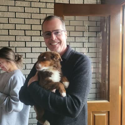Maddie, a Miniature Australian Shepherd puppy from Pawrade