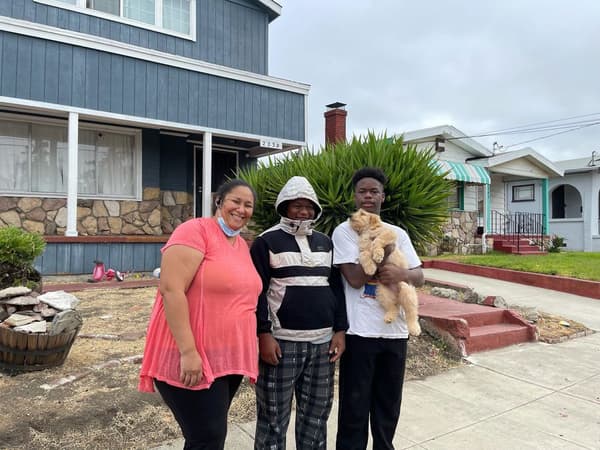 Customer photo of Goldendoodle puppy from Shamella P.