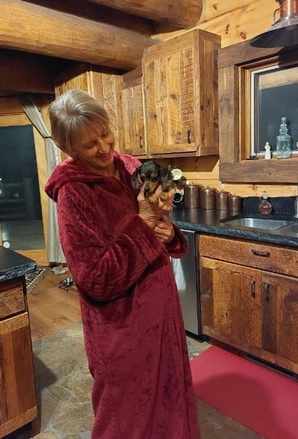 Customer photo of Dachshund, Mini puppy from Laurie C.
