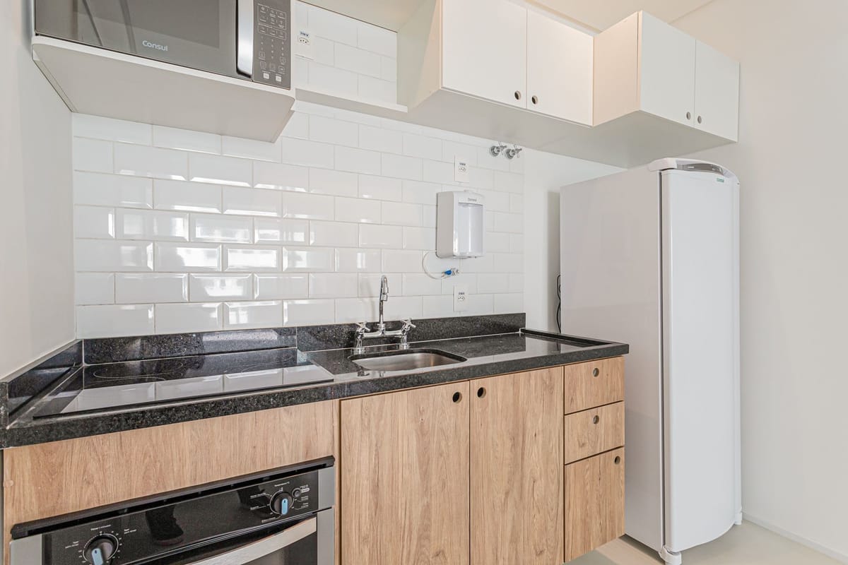 Apartamento para alugar com 1 quarto, 42m² - Foto 11