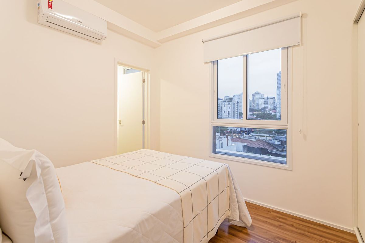 Apartamento para alugar com 1 quarto, 50m² - Foto 18