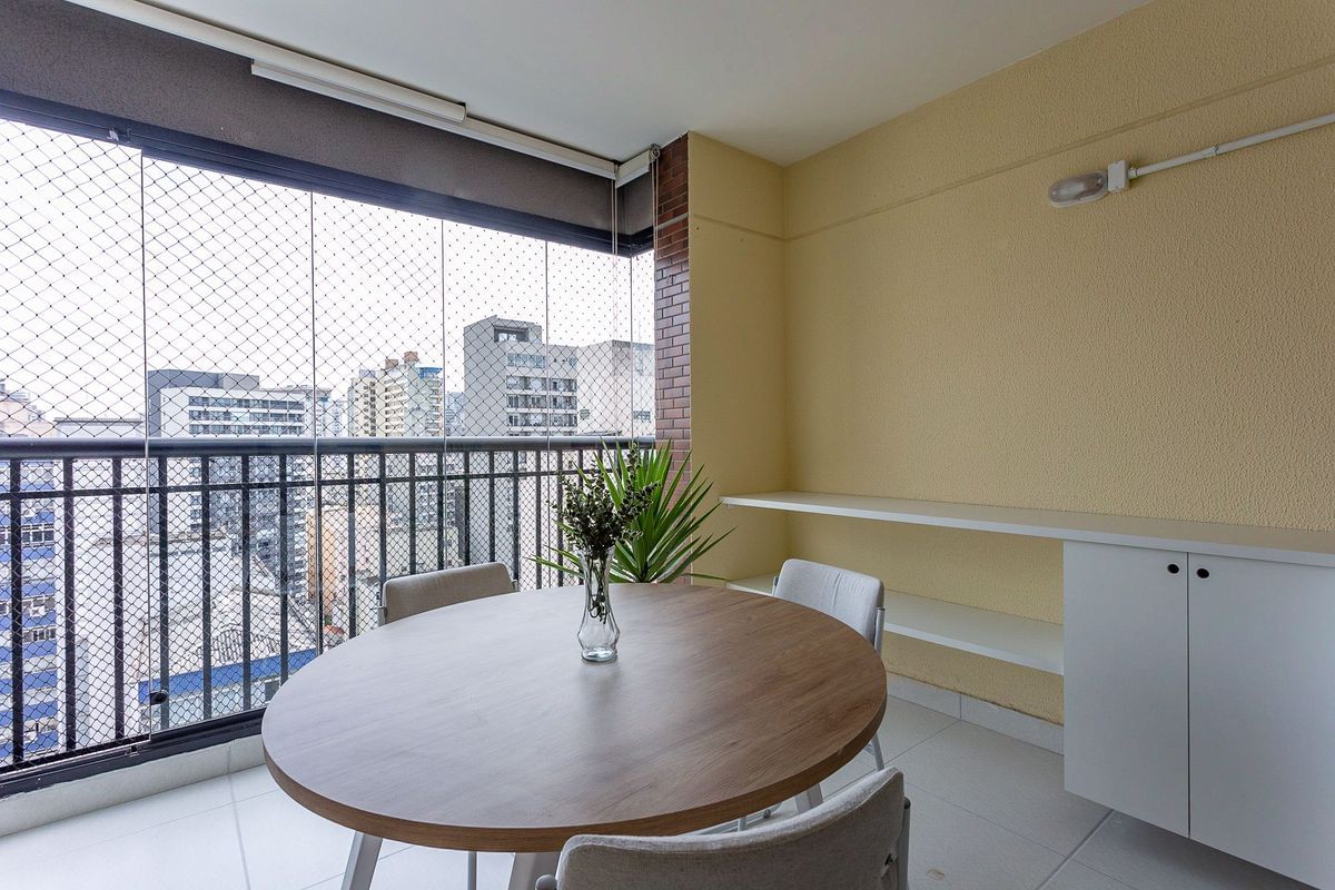 Apartamento para alugar com 2 quartos, 57m² - Foto 41