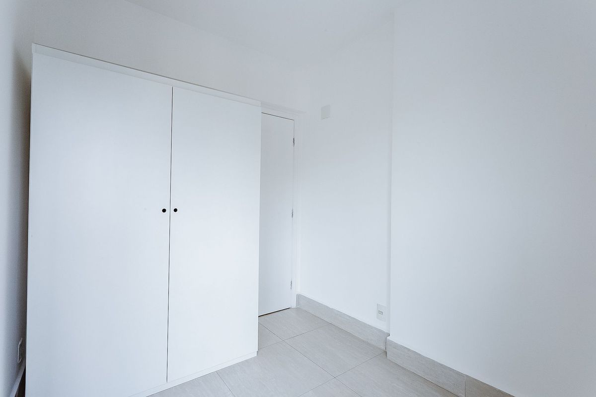 Apartamento para alugar com 2 quartos, 57m² - Foto 30