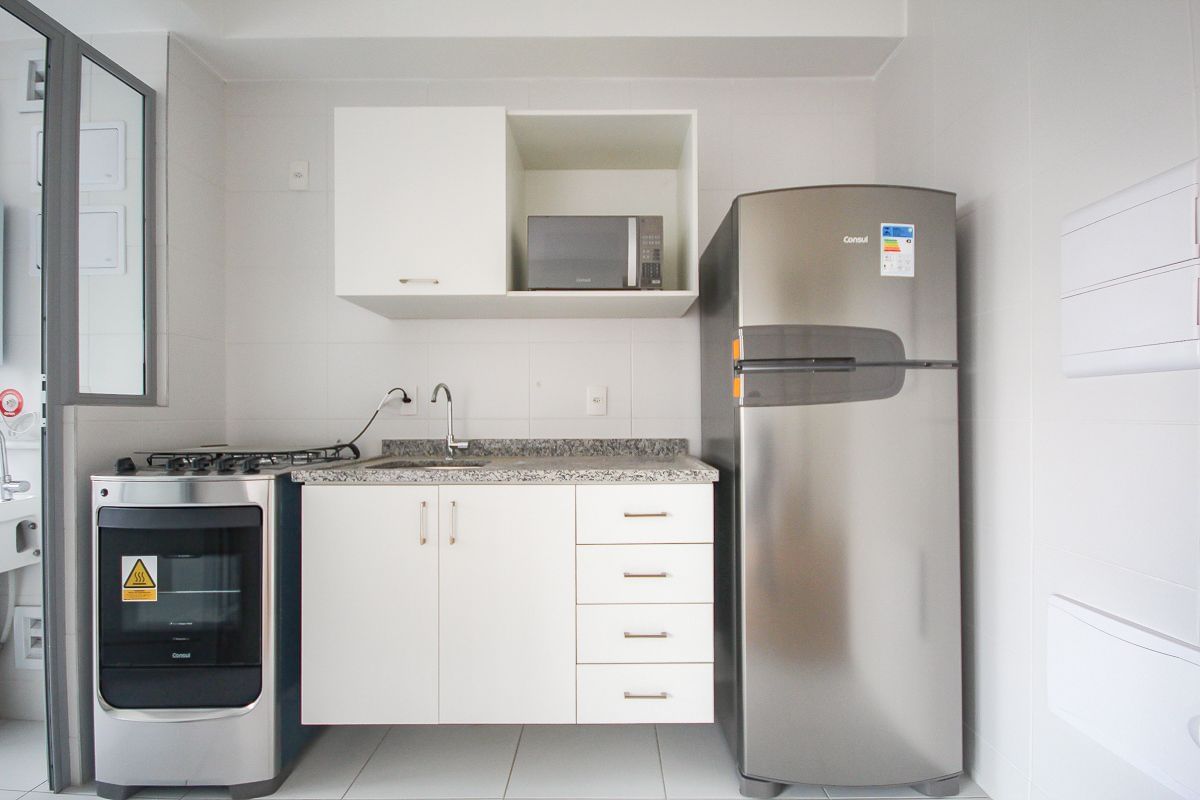 Apartamento para alugar com 2 quartos, 65m² - Foto 15