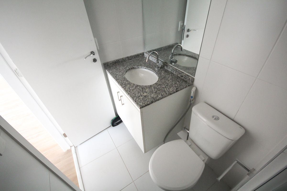 Apartamento para alugar com 2 quartos, 65m² - Foto 6