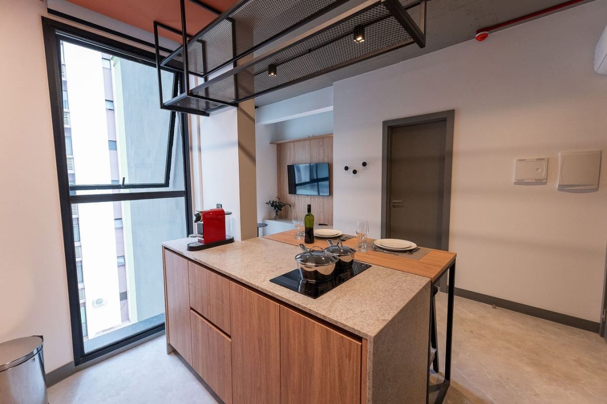Apartamento para alugar com 1 quarto, 42m² - Foto 13