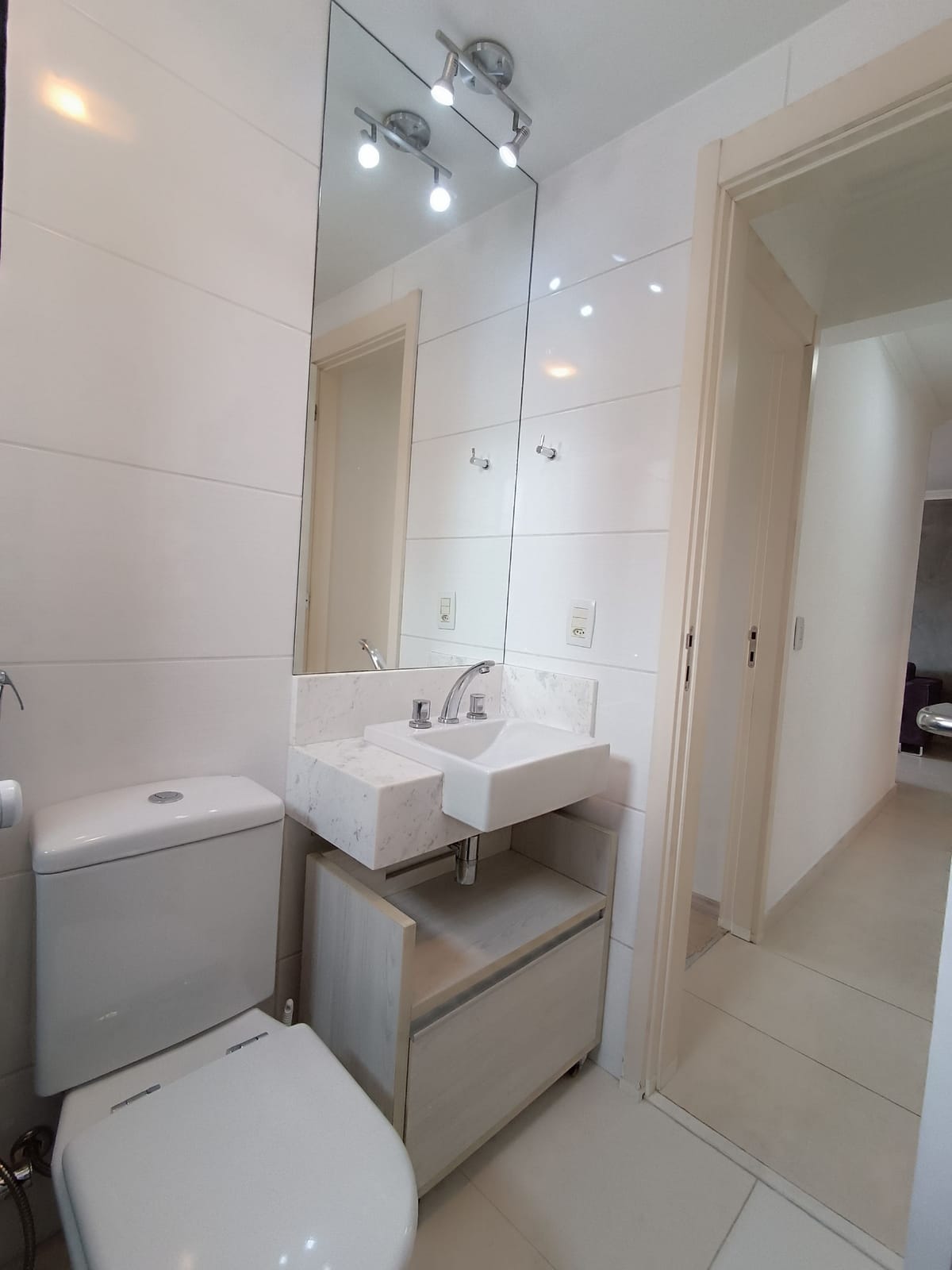 Apartamento para alugar com 2 quartos, 81m² - Foto 21