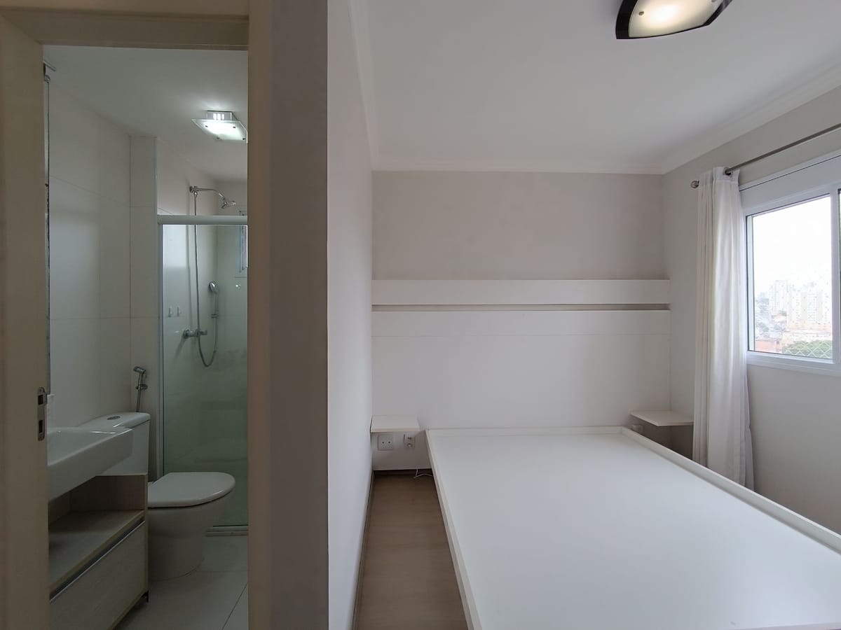 Apartamento para alugar com 2 quartos, 81m² - Foto 7