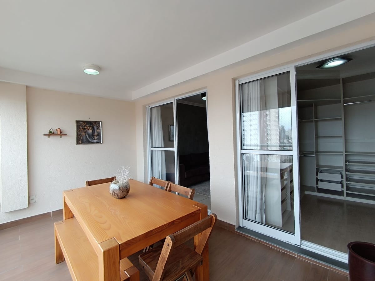 Apartamento para alugar com 2 quartos, 81m² - Foto 14