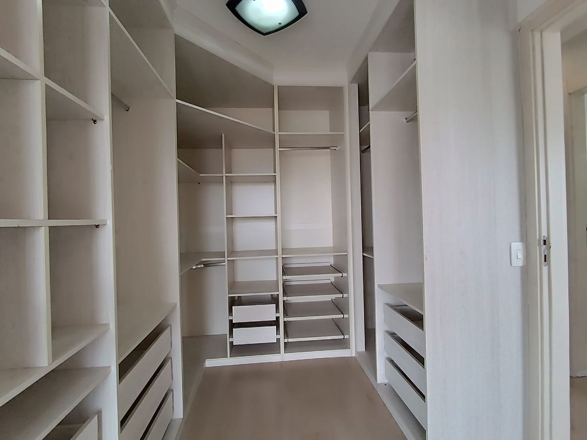 Apartamento para alugar com 2 quartos, 81m² - Foto 29