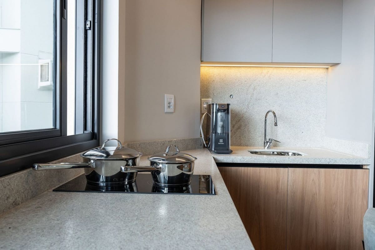 Apartamento para alugar com 1 quarto, 42m² - Foto 15