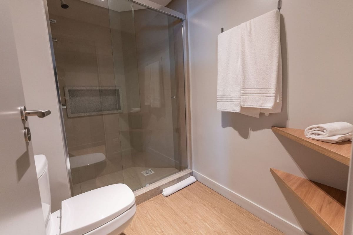 Apartamento para alugar com 1 quarto, 42m² - Foto 14