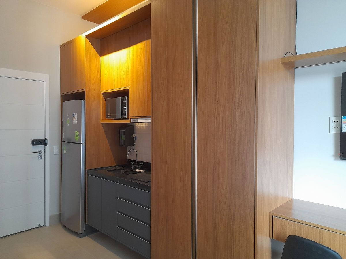 Apartamento para alugar com 1 quarto, 25m² - Foto 12