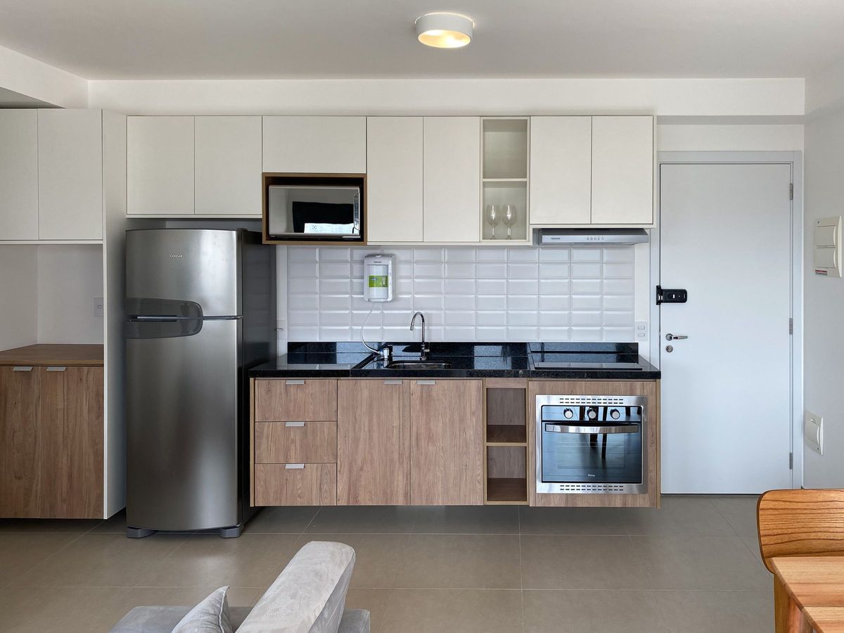 Apartamento para alugar com 1 quarto, 44m² - Foto 12