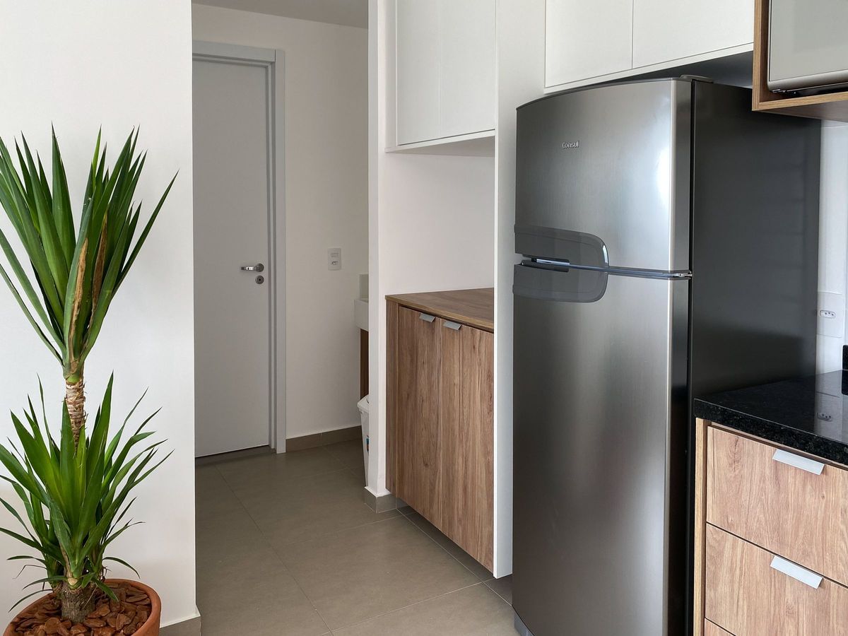 Apartamento para alugar com 1 quarto, 44m² - Foto 22