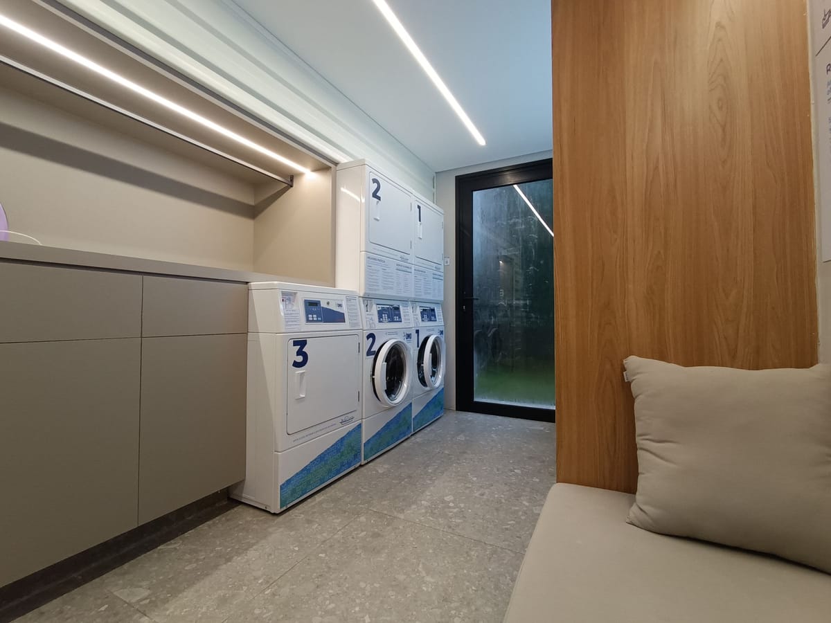 Apartamento para alugar com 1 quarto, 44m² - Foto 32